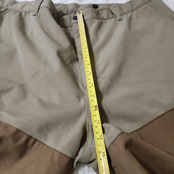 Cabela's Outdoor Gear Green/brown Dry Legs Layer pants Men's Size 44 Reg. - Picture 3 of 10